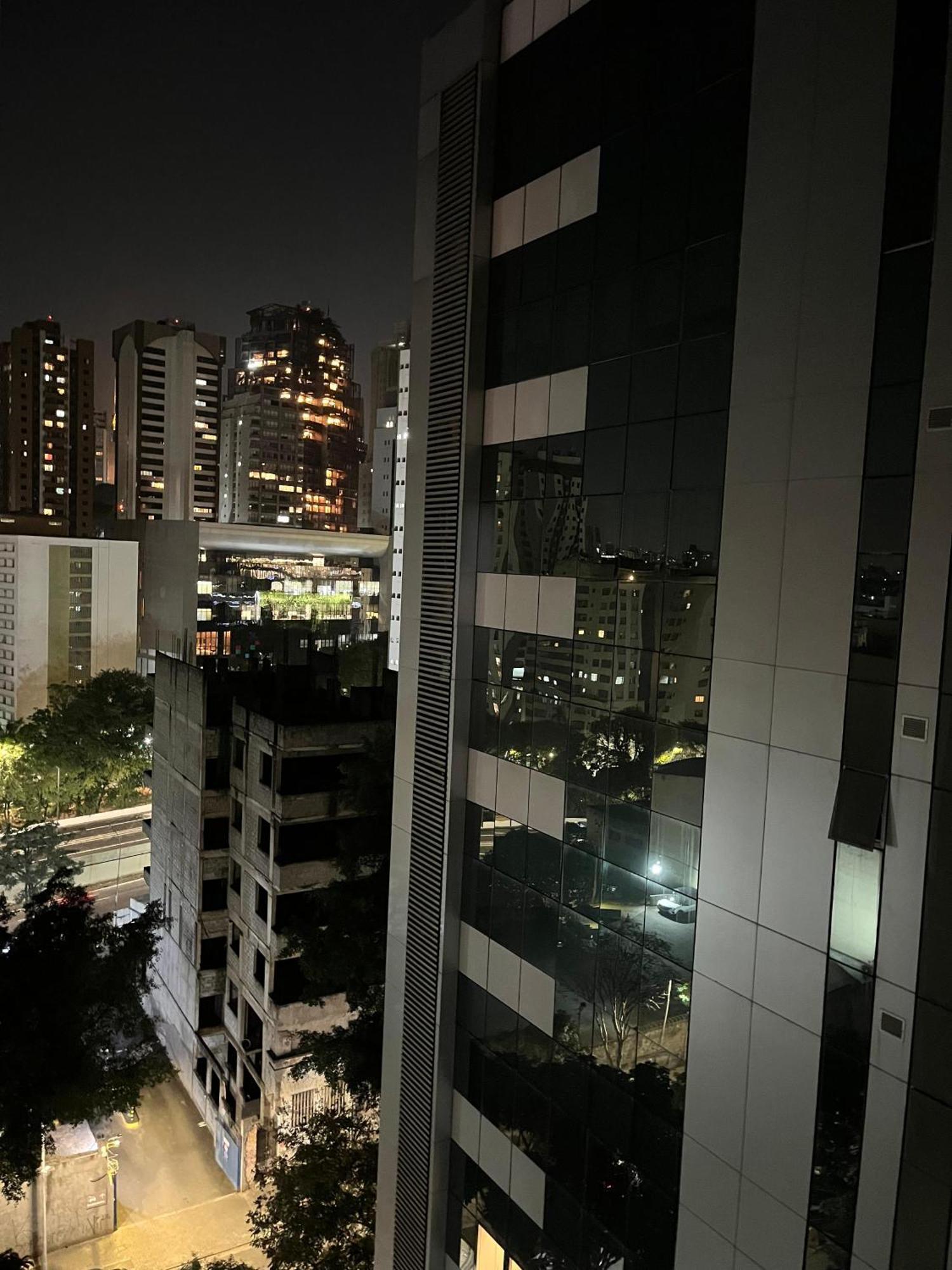 Em Sao Paulo, Proximo Avenida Paulista E Sirio Libanes Apartment *